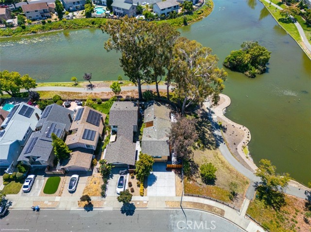 35605 Scarborough Drive, Newark CA: https://media.crmls.org/medias/b582cc47-702c-4041-acff-a153f6cf19d5.jpg
