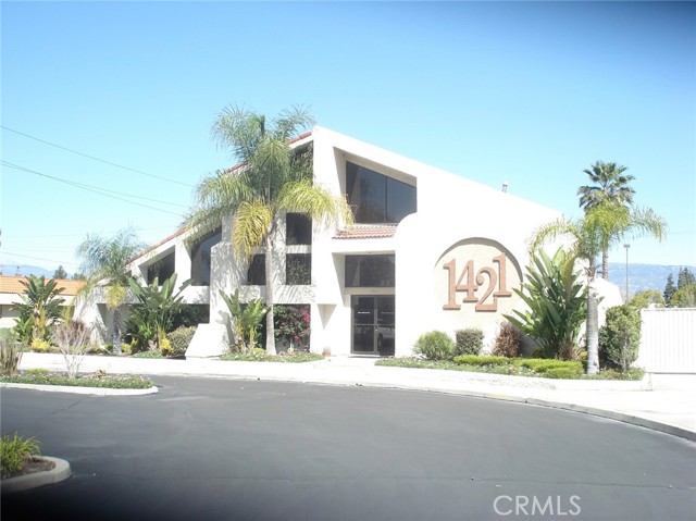 1421 E Cooley Drive, Colton, California 92324, ,Commercial Lease,For Rent,1421 E Cooley Drive,CRCV23085621