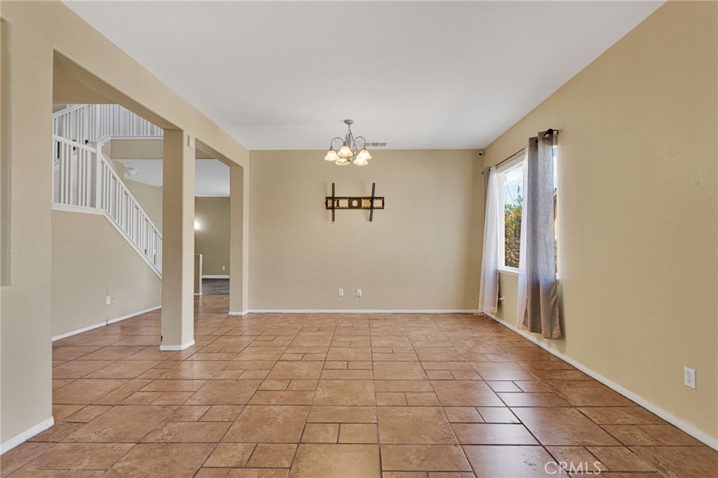 MLS #CV26188173 image #8
