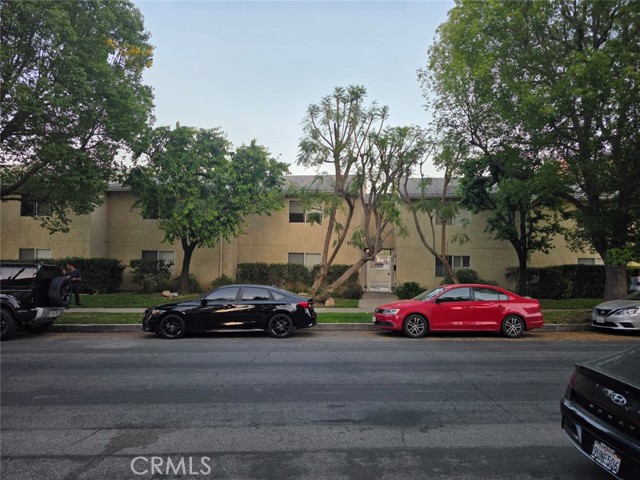 Detail Gallery Image 36 of 36 For 4558 Willis #114,  Sherman Oaks,  CA 91403 - 2 Beds | 2 Baths