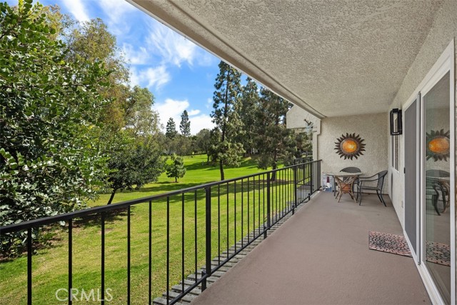 Detail Gallery Image 12 of 50 For 5506 Paseo Del Lago #N,  Laguna Woods,  CA 92637 - 2 Beds | 2 Baths