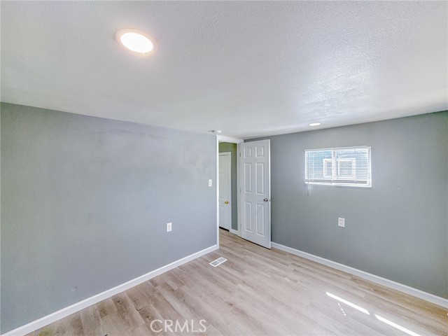 Detail Gallery Image 14 of 21 For 1258 W Rosamond Boulevard #14,  Rosamond,  CA 93560 - 1 Beds | 1 Baths