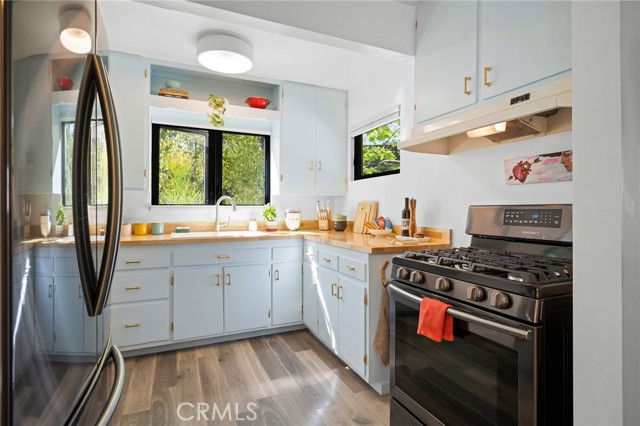 Detail Gallery Image 14 of 35 For 1477 E California Ave, Glendale,  CA 91206 - 2 Beds | 1 Baths