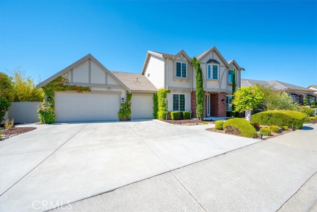 Detail Gallery Image 2 of 41 For 324 Cool Valley Dr, Paso Robles,  CA 93446 - 4 Beds | 2/1 Baths
