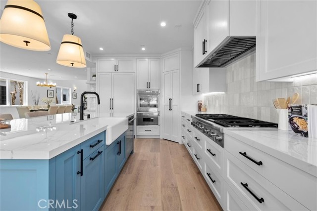 3002 Laurel Avenue, Manhattan Beach, California 90266, 5 Bedrooms Bedrooms, ,5 BathroomsBathrooms,Residential,Sold,Laurel,SB22092750