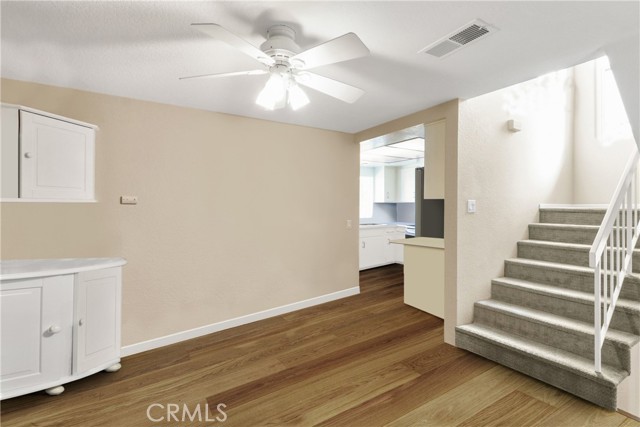 Detail Gallery Image 12 of 32 For 2000 W Palmyra Apt 29, Orange,  CA 92868 - 3 Beds | 2/1 Baths