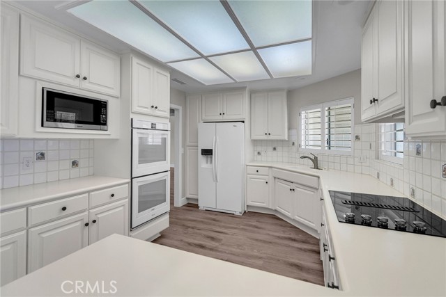 Detail Gallery Image 15 of 21 For 1507 Weston Way, Riverside,  CA 92506 - 4 Beds | 3 Baths