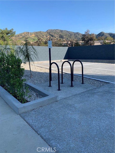 14487 Foothill Boulevard, Sylmar CA: https://media.crmls.org/medias/b58a45d3-9c88-47c0-ba70-c0f1dbe51461.jpg
