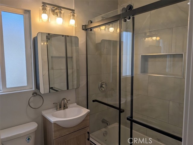 Detail Gallery Image 11 of 16 For 1903 Cabrillo #C,  Torrance,  CA 90501 - 2 Beds | 1 Baths