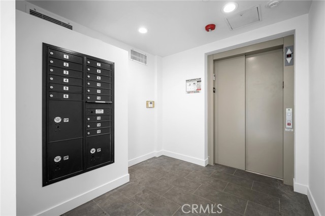 Detail Gallery Image 16 of 19 For 10657 Moorpark St #404,  North Hollywood,  CA 91602 - 1 Beds | 1 Baths