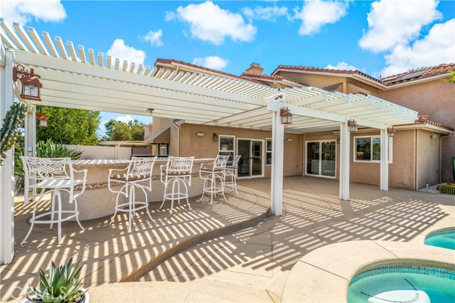 32070 Corte Bonilio, Temecula CA: https://media.crmls.org/medias/b58d3936-7869-46ce-b2f8-abf6c6d8435d.jpg