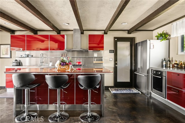 1006 W Pioneer Drive, Anaheim CA: https://media.crmls.org/medias/b58d49d5-0212-4d3c-874e-4aa1157fde14.jpg
