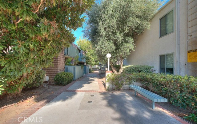 5700 Etiwanda, 212 photo 22