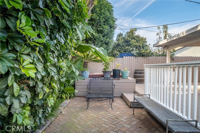 Detail Gallery Image 39 of 51 For 8819 Glider, Los Angeles,  CA 90045 - 3 Beds | 2 Baths