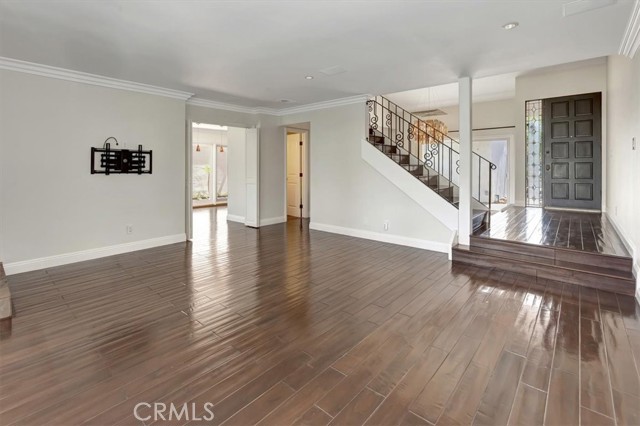 304 Vista Trucha, Newport Beach CA: https://media.crmls.org/medias/b58e5083-8b8c-4574-9cd9-9ccf10aade0a.jpg
