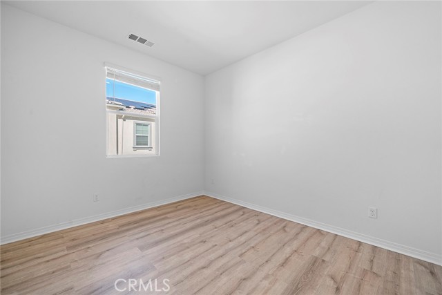 16022 Voyager Avenue, Chino CA: https://media.crmls.org/medias/b58e8ff6-82f7-4fdf-996c-ae319b01200d.jpg