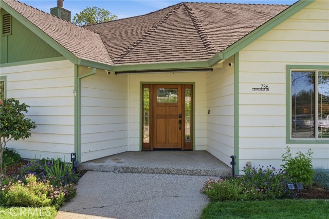 Detail Gallery Image 4 of 43 For 736 Leafcrest Drive, Chico,  CA 95926 - 5 Beds | 3 Baths