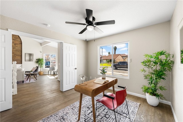 Detail Gallery Image 32 of 62 For 37634 Duffel St, Palmdale,  CA 93552 - 4 Beds | 3 Baths