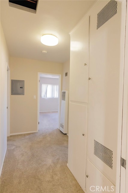 608 Esplanade, Redondo Beach CA: https://media.crmls.org/medias/b5903fcf-a2e1-484a-ba2b-ecbf661faa91.jpg