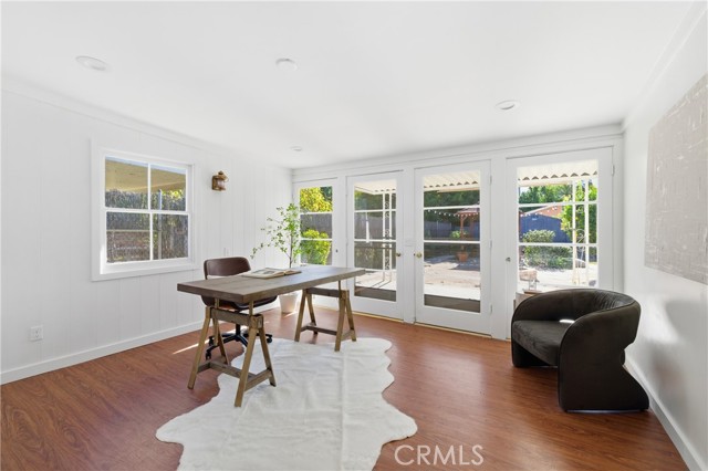 Detail Gallery Image 18 of 34 For 18638 Malden, Northridge,  CA 91324 - 4 Beds | 2 Baths