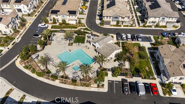 4253 S Heather Privado, Ontario CA: https://media.crmls.org/medias/b590ffab-4b05-4752-ad69-cca15566ed2c.jpg