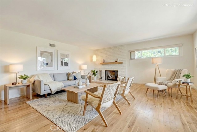 Detail Gallery Image 12 of 34 For 2420 Delisle Ct, Glendale,  CA 91208 - 4 Beds | 3 Baths