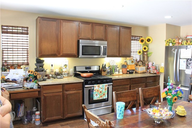 Image 12 of 22 For 34156 Hillside Drive