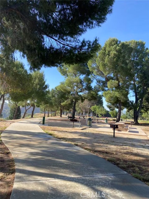 Detail Gallery Image 5 of 13 For 31928 Cinnabar, Castaic,  CA 91384 - 3 Beds | 2 Baths