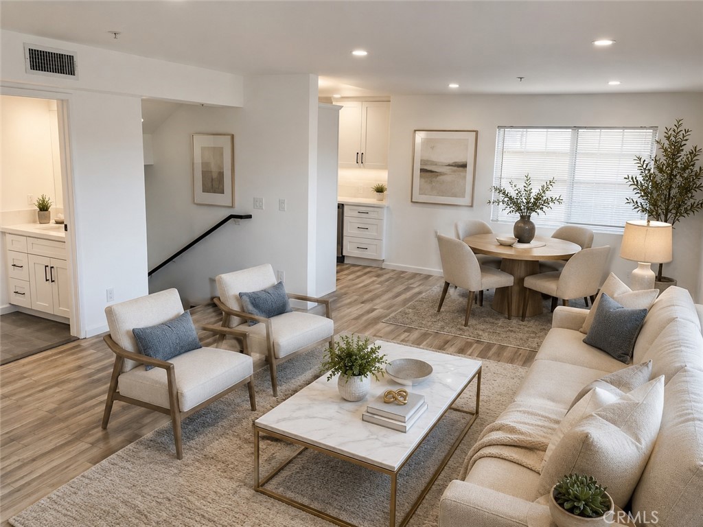 Condominium at 14253 Gilmore Street
