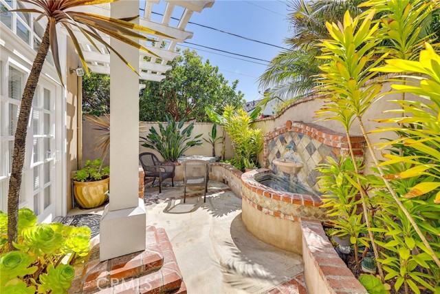 231 Avenida Princesa, San Clemente CA: https://media.crmls.org/medias/b59318a5-842a-4f05-a67a-ab567f1afc42.jpg