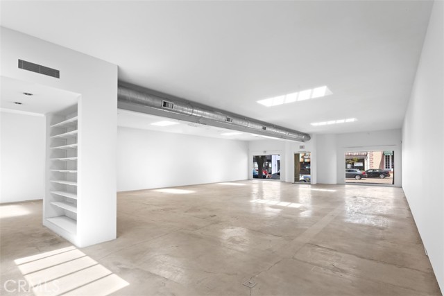 8444 Melrose Avenue photo 6