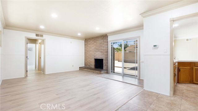 Image 9 of 35 For 5449 Fairbrook Street