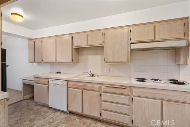 4647 Willis Avenue # 224, Sherman Oaks, California 91403, 2 Bedrooms Bedrooms, ,1 BathroomBathrooms,Residential Lease,For Rent,4647 Willis Avenue # 224,CRSR24205812