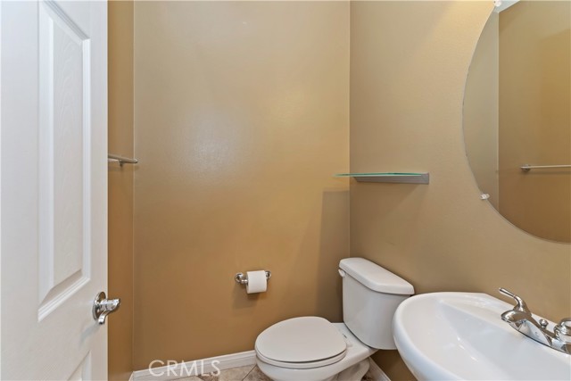 16183 Village Meadow Drive, Riverside CA: https://media.crmls.org/medias/b59466be-5bb3-439c-a393-45a9a9ca1045.jpg