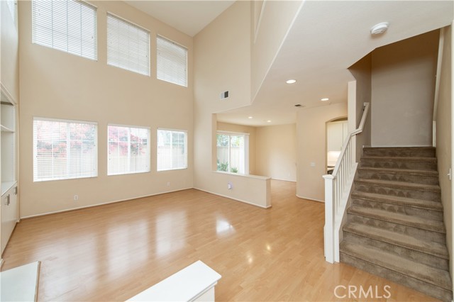 Detail Gallery Image 3 of 26 For 31 Bradford, Irvine,  CA 92602 - 3 Beds | 3 Baths