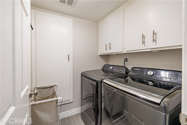 Detail Gallery Image 16 of 53 For 1422 Camelot Dr, Corona,  CA 92882 - 2 Beds | 1/1 Baths