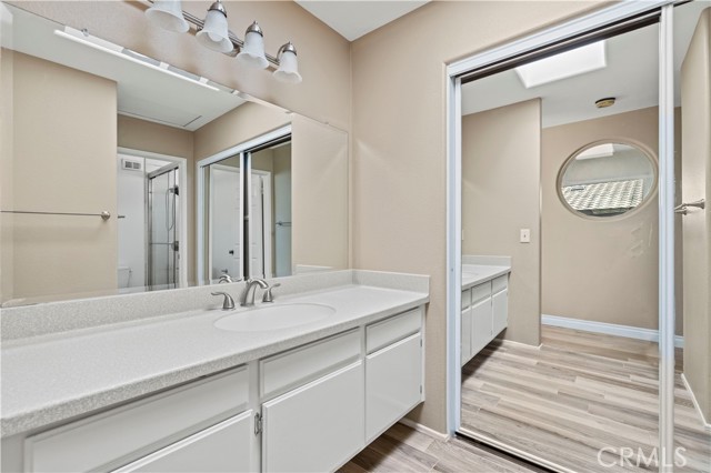 25815 Dickens Court, Stevenson Ranch CA: https://media.crmls.org/medias/b596cba4-41dc-45ca-aad5-6c63c9fd3d68.jpg