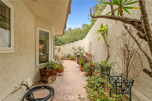Image 39 of 45 For 785 Norumbega Drive