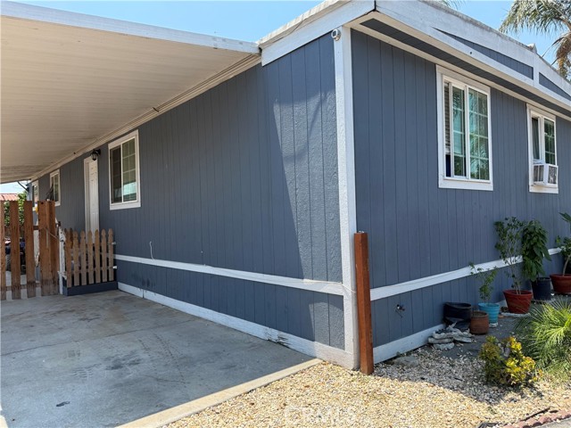 12700 Elliott Avenue, El Monte CA: https://media.crmls.org/medias/b5978ee7-116a-4ef0-a995-ef8f723f75dc.jpg