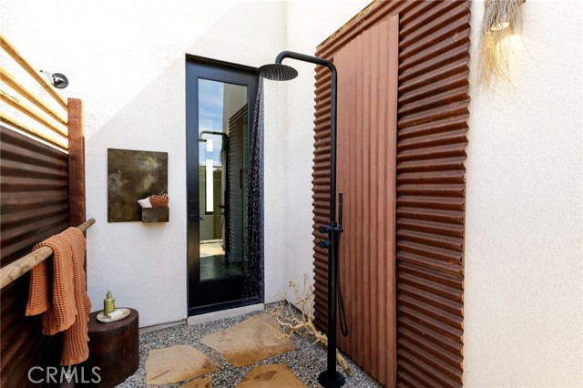 58275 Buena Vista Drive, Yucca Valley CA: https://media.crmls.org/medias/b598d953-bafa-439f-94fc-fdd0ad82dc27.jpg