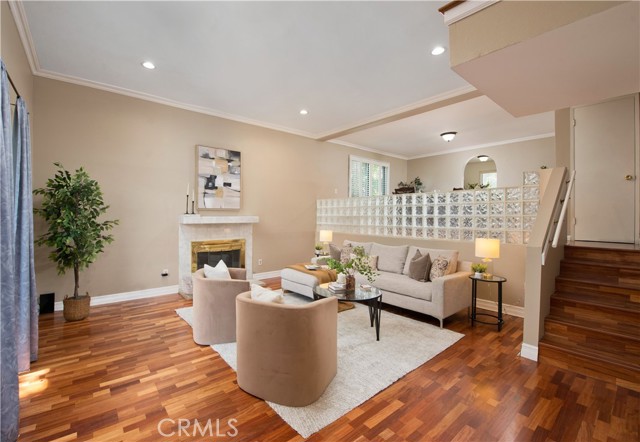 17812 Killion Street, J photo 3