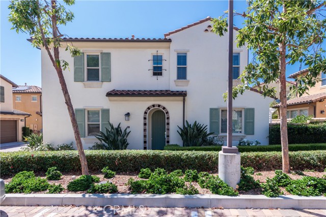 Detail Gallery Image 1 of 26 For 28 Fuchsia, Lake Forest,  CA 92630 - 4 Beds | 3 Baths