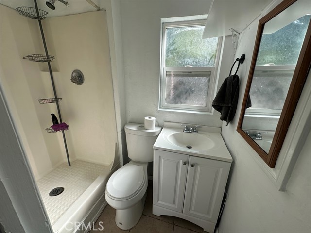 7326 Lindley Avenue photo 8