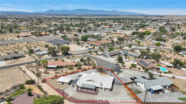 19410 Allegheny Court, Apple Valley CA: https://media.crmls.org/medias/b59b423d-6dee-48b8-8d90-f595e71128e5.jpg
