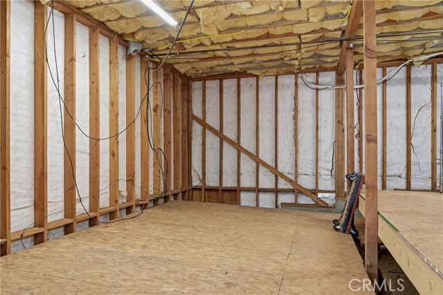 Detail Gallery Image 37 of 41 For 18669 Deer Hill, Hidden Valley Lake,  CA 95467 - 3 Beds | 2 Baths