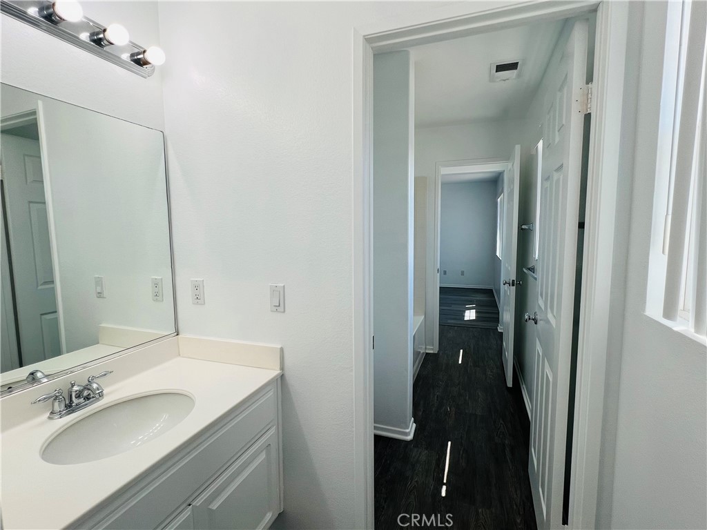 MLS #WS25242947 image #20