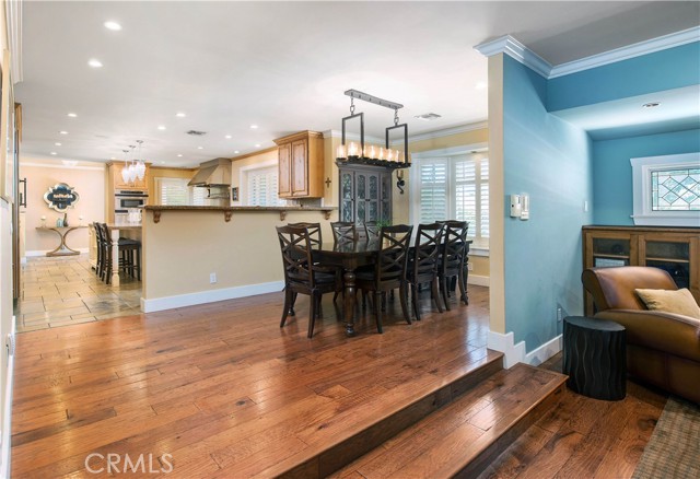 Detail Gallery Image 12 of 54 For 16426 Knollwood Dr, Granada Hills,  CA 91344 - 5 Beds | 4 Baths