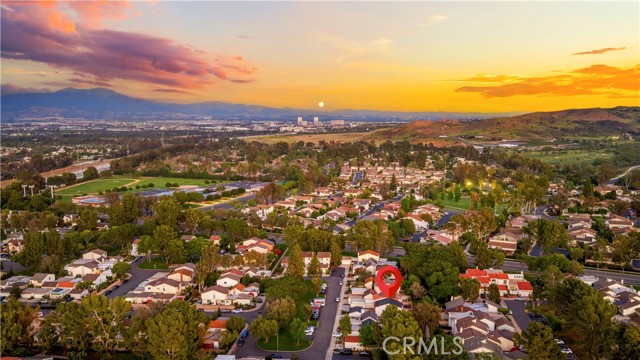 Detail Gallery Image 67 of 69 For 54 Willow Tree, Irvine,  CA 92612 - 4 Beds | 3 Baths