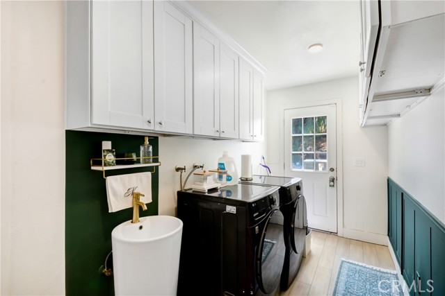 Detail Gallery Image 20 of 53 For 17295 Ridge Canyon Dr, Riverside,  CA 92506 - 4 Beds | 2/1 Baths