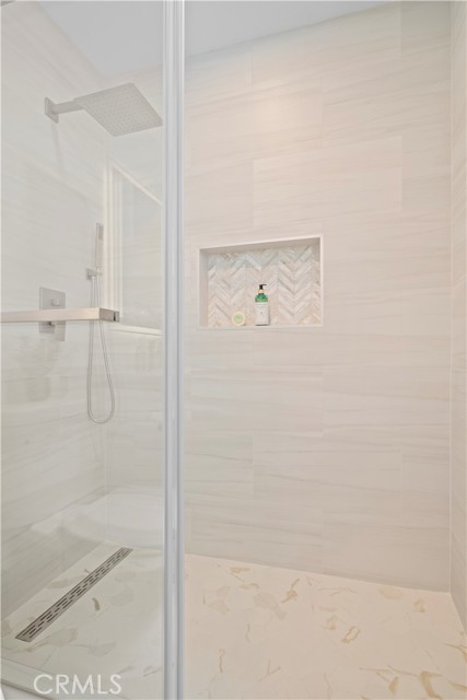Detail Gallery Image 30 of 65 For 16265 Pine Ave, Fontana,  CA 92335 - 4 Beds | 3 Baths